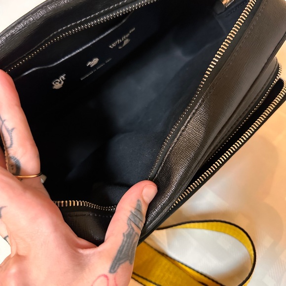 Off-White Black Binder Diagonal Stripe Belt Bag - Picture 5 of 6